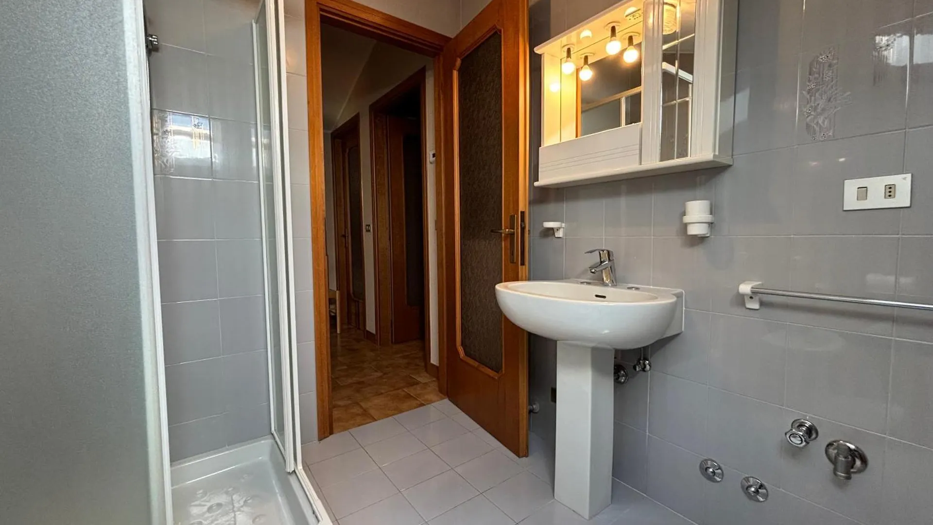 Casa Sonia Dongo - Larihome A52