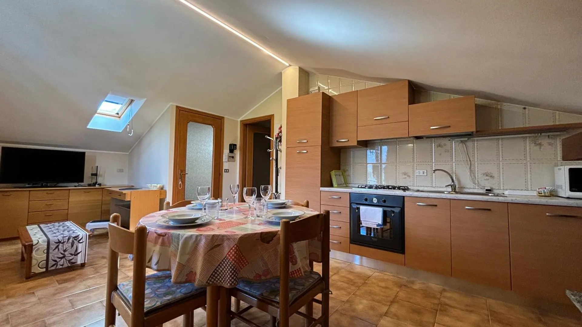 Casa Sonia Dongo - Larihome A52 0*,  イタリア